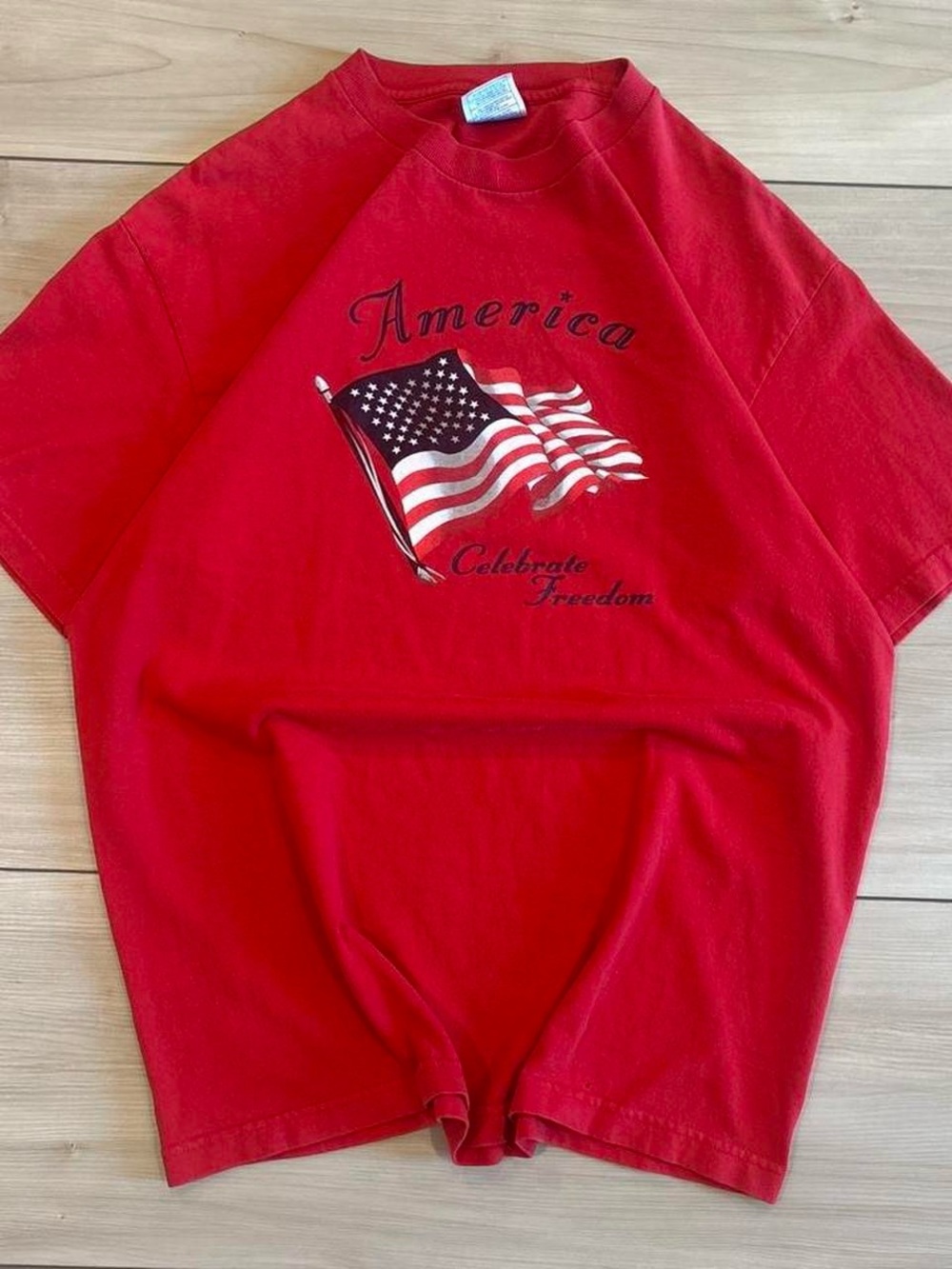 Murina Vintage 90s America Celebrate Freedom Fourth of July Mens Red T-shirt
